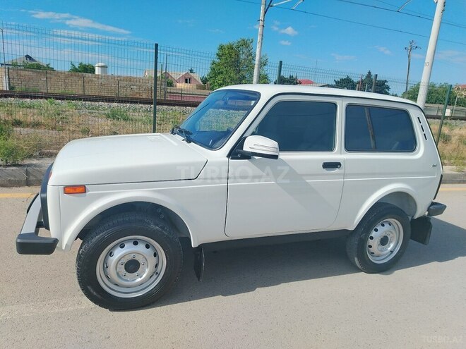 LADA (VAZ) Niva-7