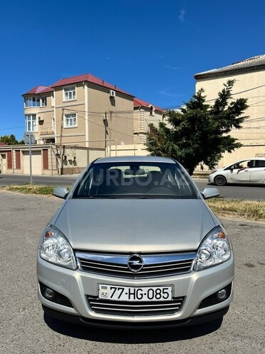 Opel Astra-2