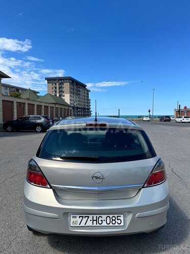 Opel Astra-7