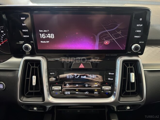 Kia Sorento-22