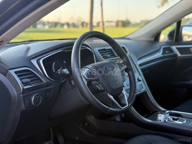 Ford Fusion (North America)-13