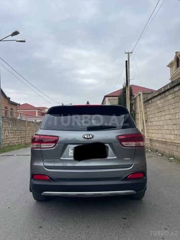 Kia Sorento-7