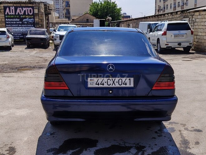 Mercedes C 180-3