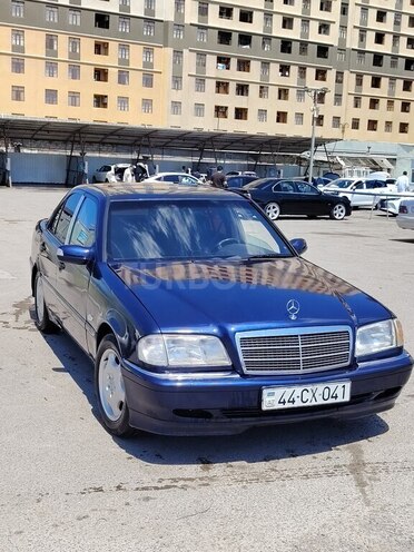 Mercedes C 180-2