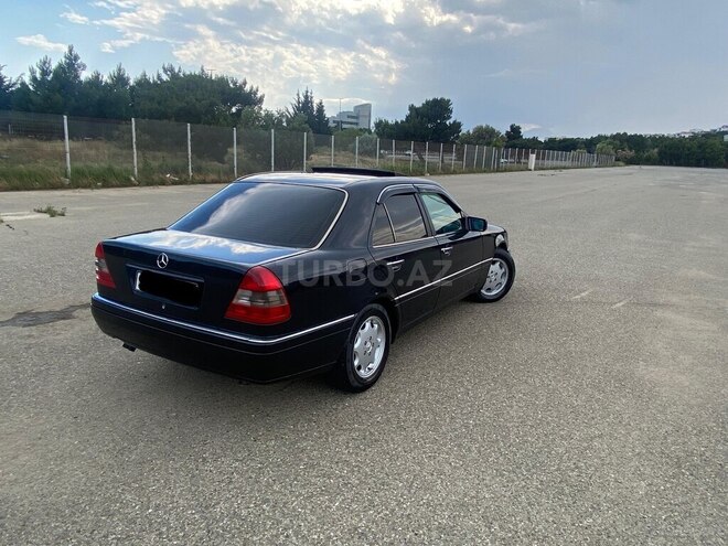 Mercedes C 220-6