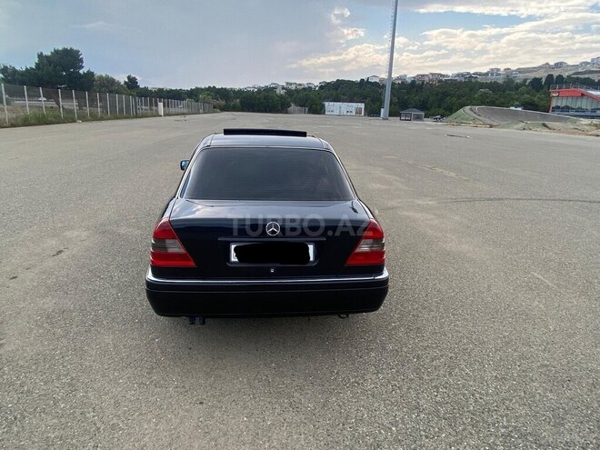 Mercedes C 220-7