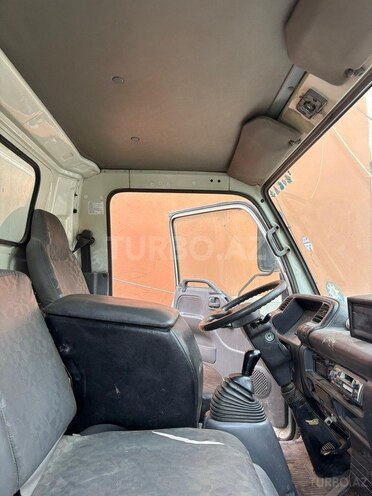Isuzu NPR 66 L-4