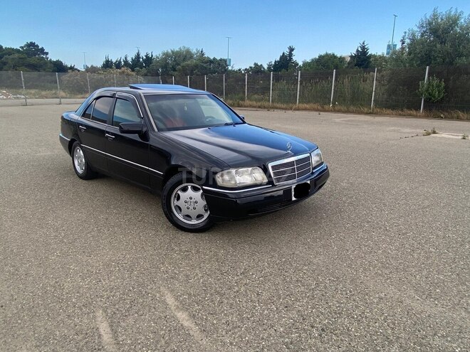 Mercedes C 220-2