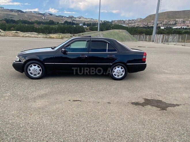 Mercedes C 220-9