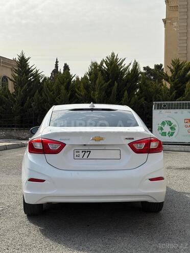 Chevrolet Cruze-2