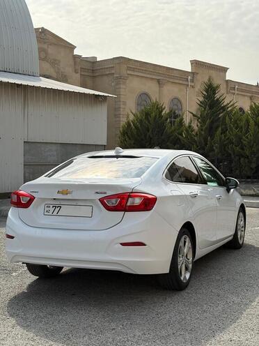 Chevrolet Cruze-9