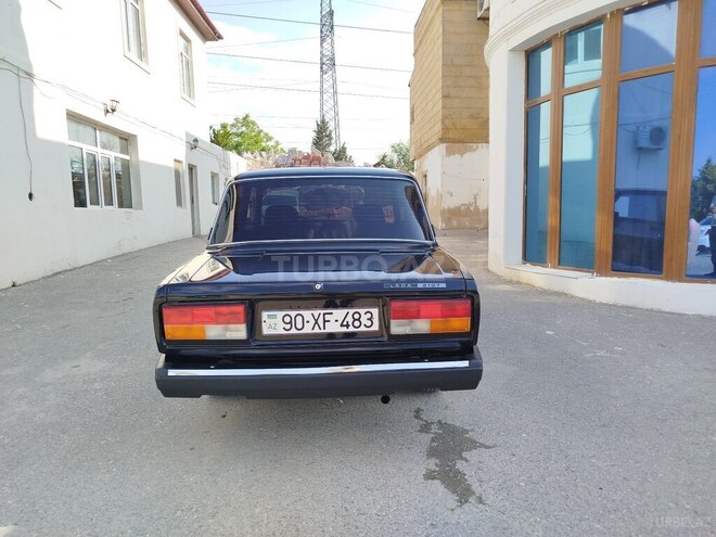 LADA (VAZ) 2107-4