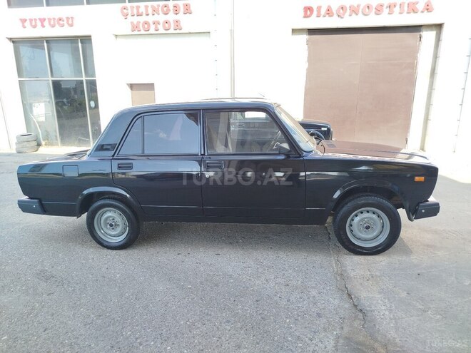 LADA (VAZ) 2107-18