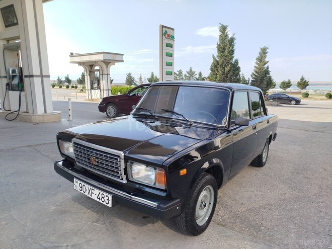 LADA (VAZ) 2107-17