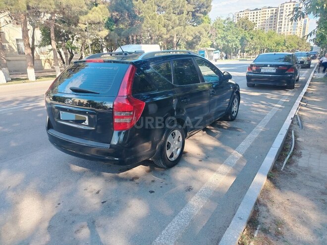 Kia Ceed SW-3