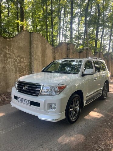Toyota Land Cruiser-1