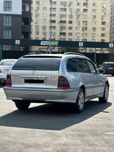 Mercedes C 220-4