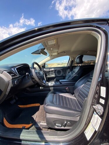 Ford Fusion (North America)-6