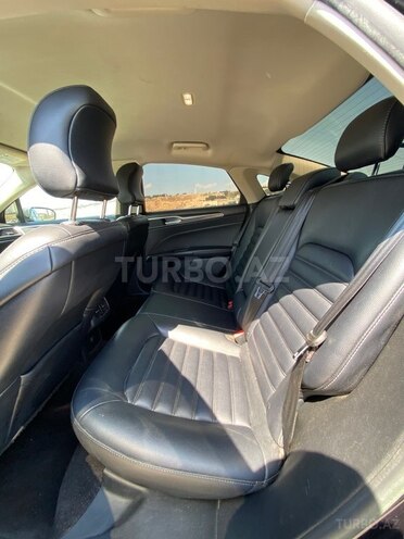 Ford Fusion (North America)-12