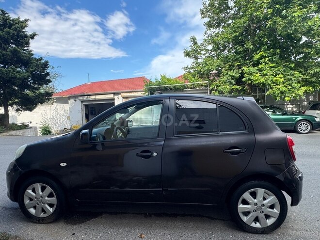 Nissan Micra-4