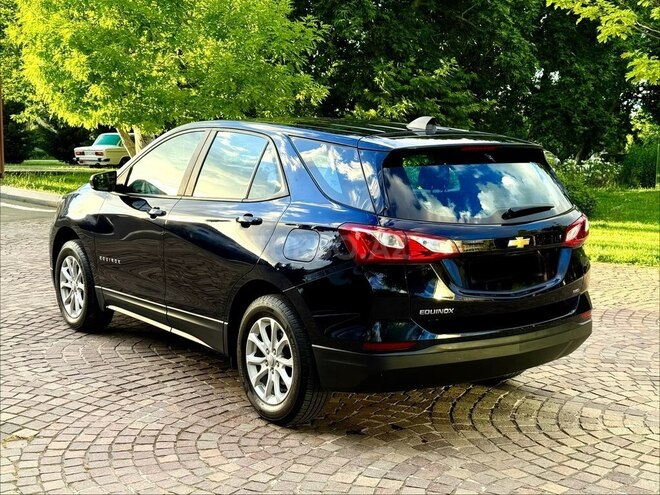Chevrolet Equinox-4
