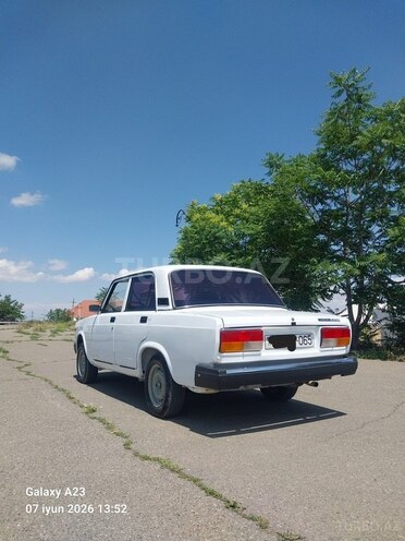 LADA (VAZ) 2107-4