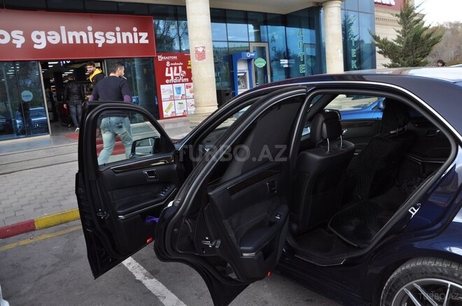 Mercedes E 200-9