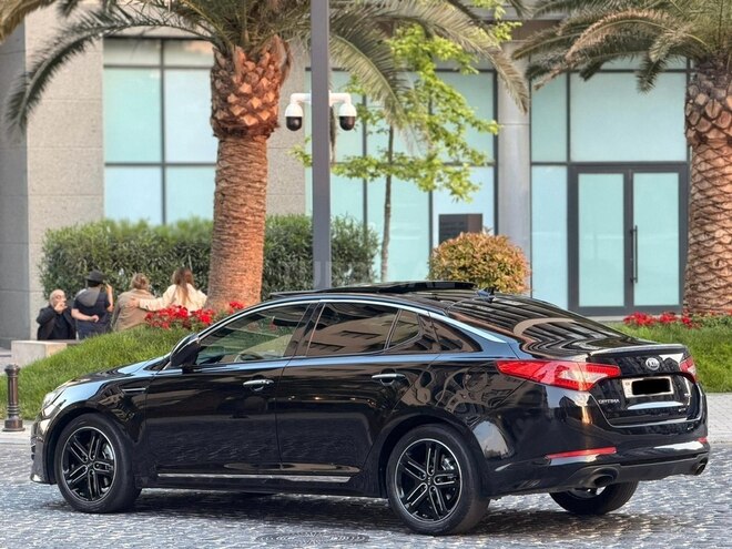 Kia Optima-5