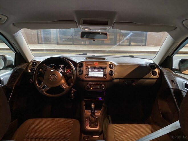 Volkswagen Tiguan-7