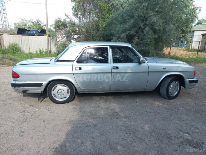 GAZ 3110 "Volga"-5
