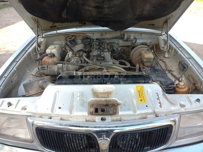 GAZ 3110 "Volga"-9