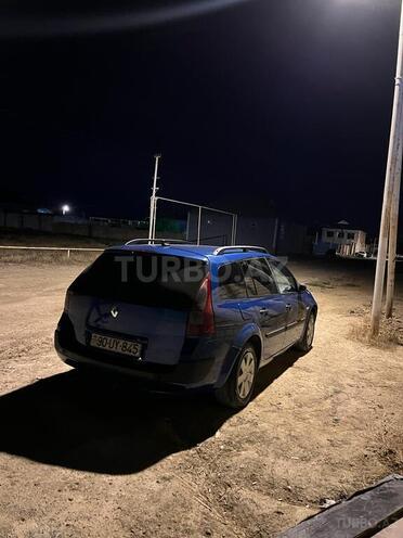Renault Megane-13