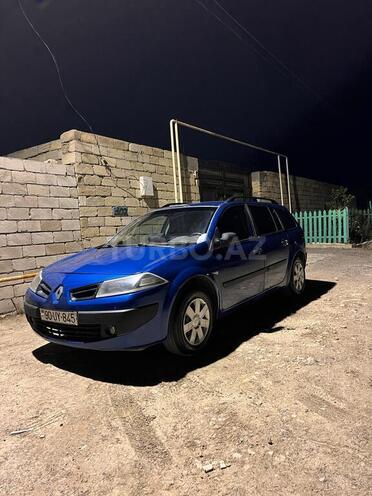 Renault Megane-11