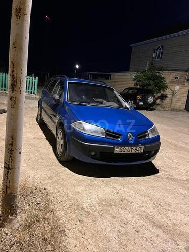Renault Megane-10