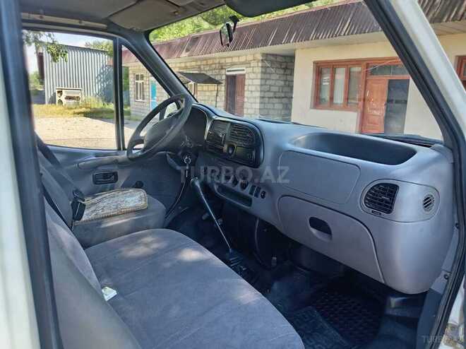 Ford Transit-3