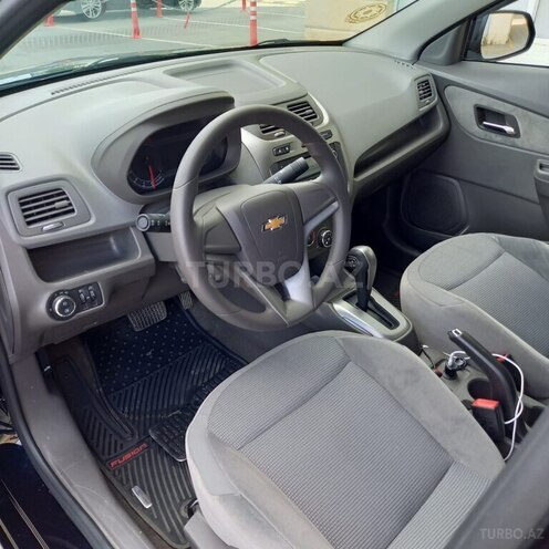 Chevrolet Cobalt-9