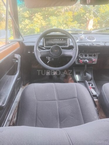 LADA (VAZ) 21011-5
