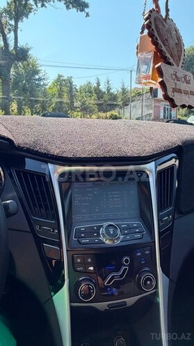 Hyundai Sonata-7