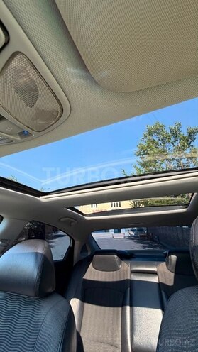 Hyundai Sonata-8