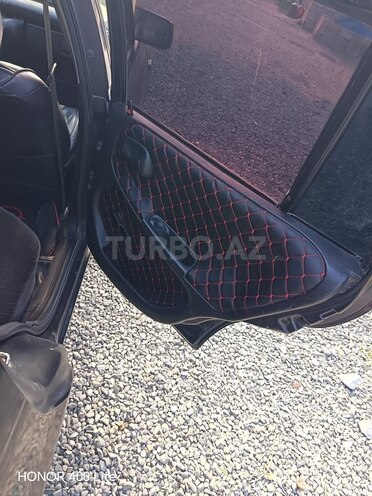Opel Astra-10