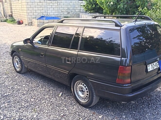Opel Astra-4