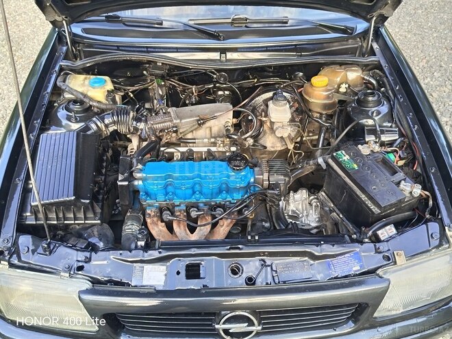 Opel Astra-8