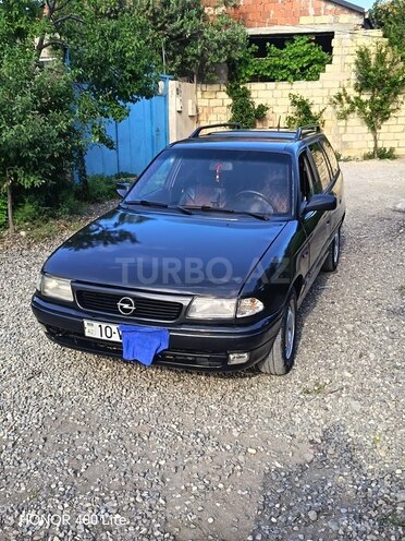 Opel Astra-13