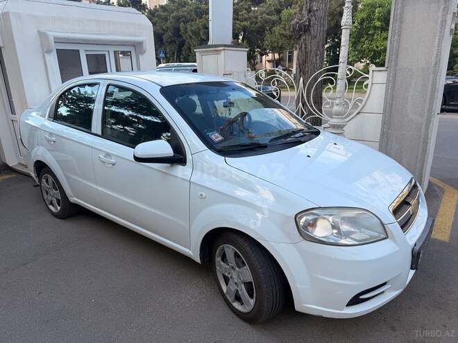 Chevrolet Aveo-2