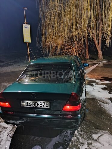 Mercedes C 200-8