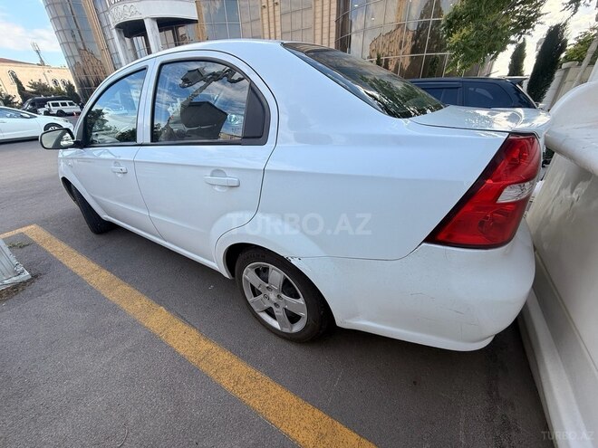 Chevrolet Aveo-7