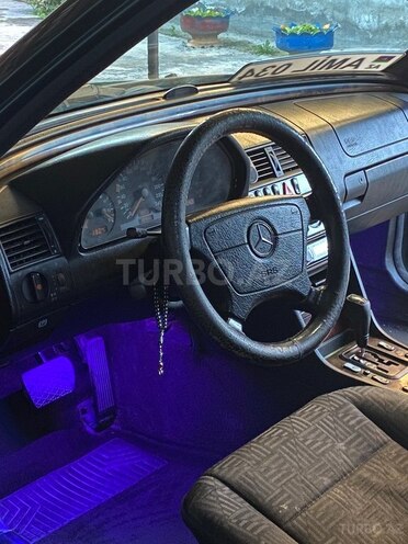 Mercedes C 200-3