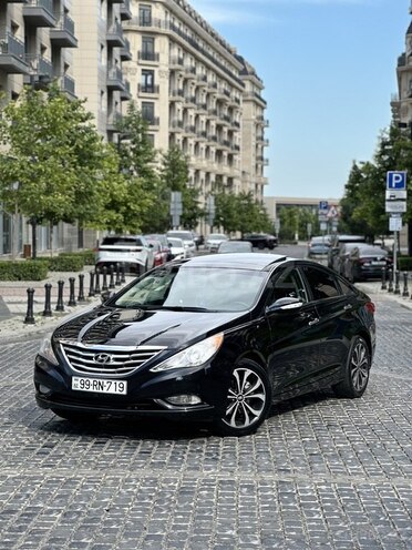 Hyundai Sonata-9