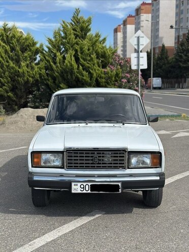 LADA (VAZ) 2107-1