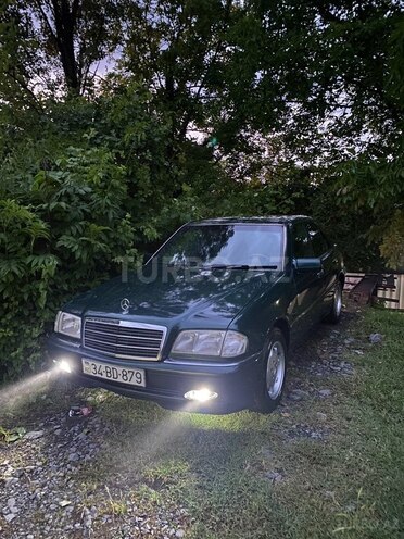 Mercedes C 200-10